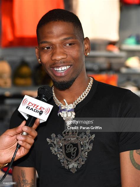 Rapper BlocBoy JB dozes off at busy intersection with loaded 